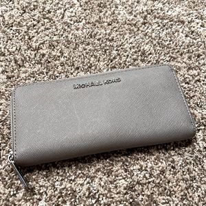Michael Kors wallet